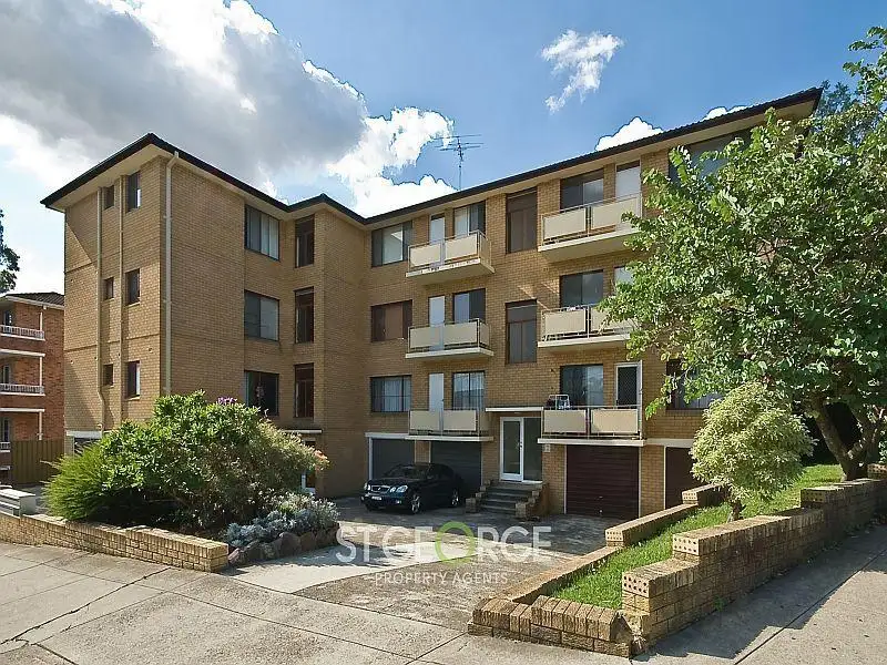 Main view of Homely apartment listing, 2/11 Bridge Street, Penshurst NSW 2222