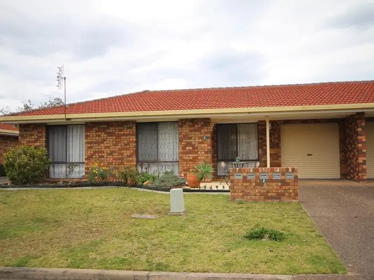 Main view of Homely unit listing, Unit 4/9 Panorama Drive, Tathra NSW 2550