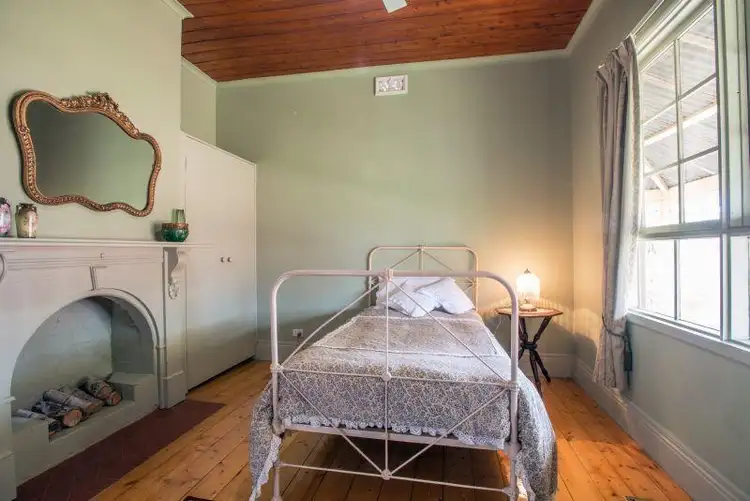 18-20 Taverner  Street, Bacchus Marsh VIC 3340