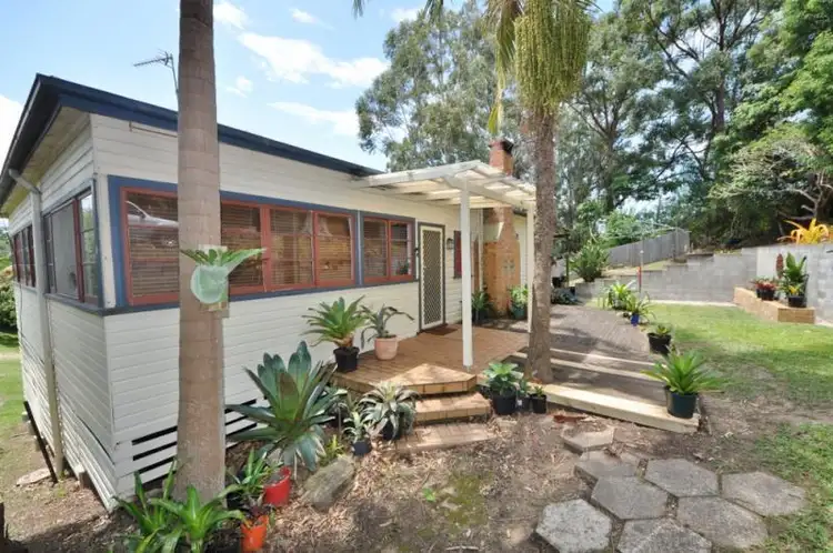 25 West Street, Nambucca Heads NSW 2448
