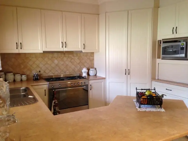 Fifth view of Homely house listing, 520 Walnut Avenue, Mildura VIC 3500