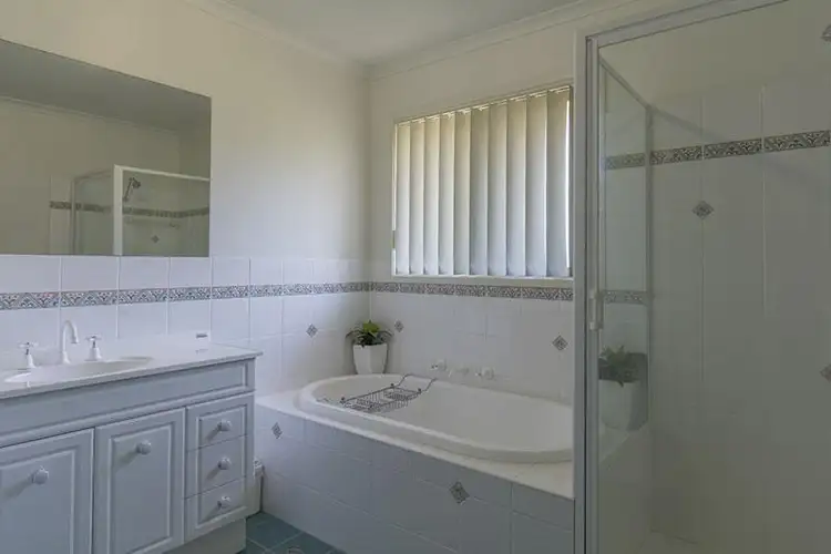 Sixth view of Homely house listing, 15 Camilla Court, Mirador NSW 2548