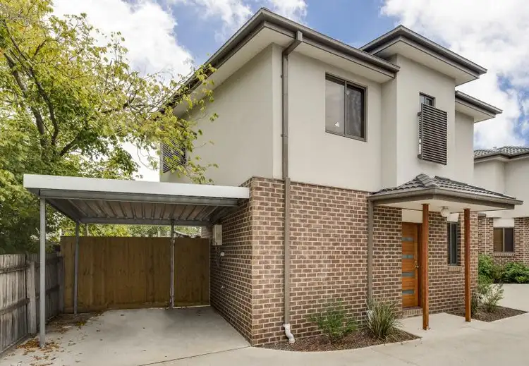 2/10 Cullimore  Court, Dandenong VIC 3175