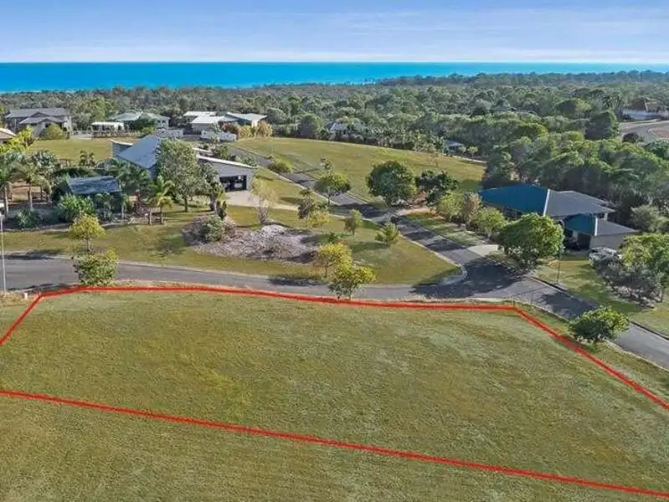 24 Highview  Drive, Craignish QLD 4655