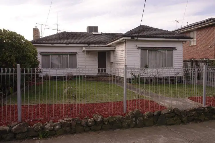 5 Trevethic Road, Springvale VIC 3171