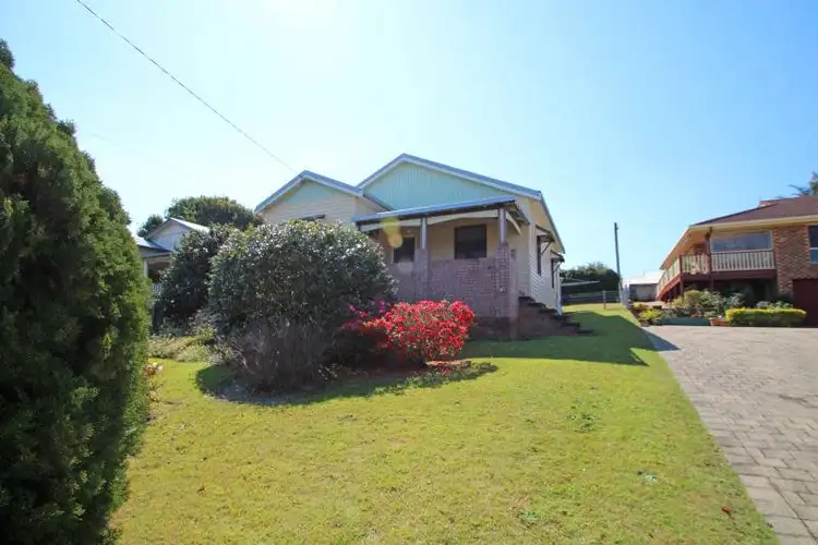 11 Taloumbi Street, Maclean NSW 2463