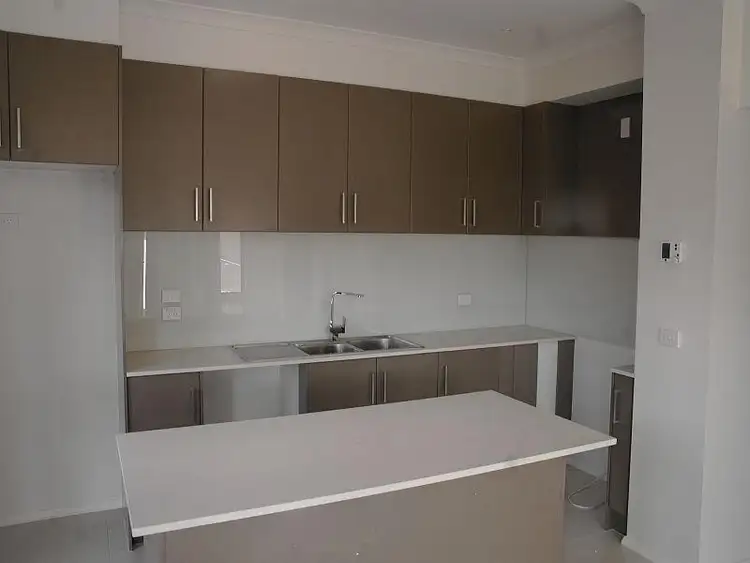 Sixth view of Homely townhouse listing, 1/74 White  Street, Mordialloc VIC 3195