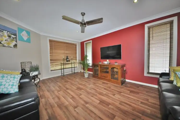 Fourth view of Homely house listing, 1 Laura Place, Macksville NSW 2447