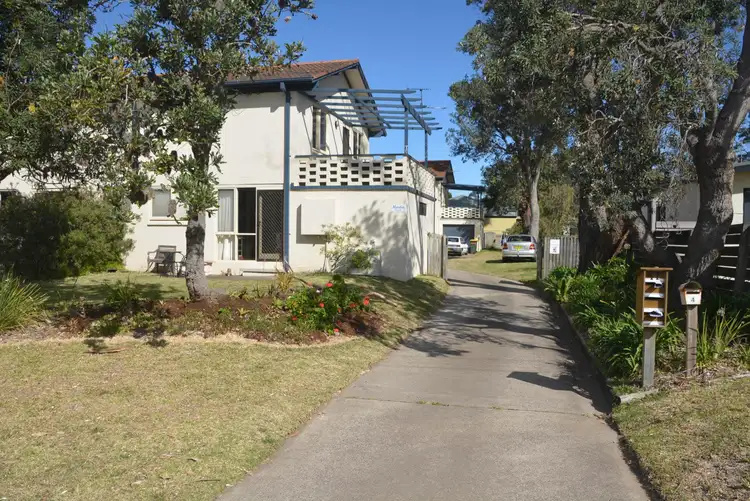 Third view of Homely townhouse listing, 1/41 Grant Street, Broulee NSW 2537