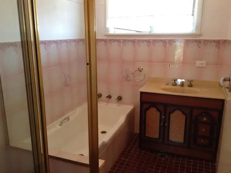 Fourth view of Homely house listing, 9 Olive Lane, Tamworth NSW 2340