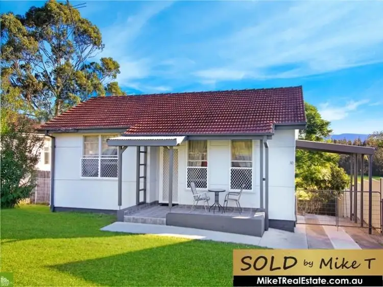 Main view of Homely house listing, 30 Essex Street, Berkeley NSW 2506