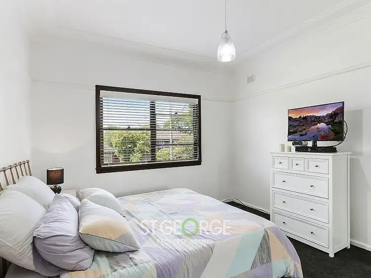 Sixth view of Homely house listing, 14 Beale  Crescent, Peakhurst NSW 2210