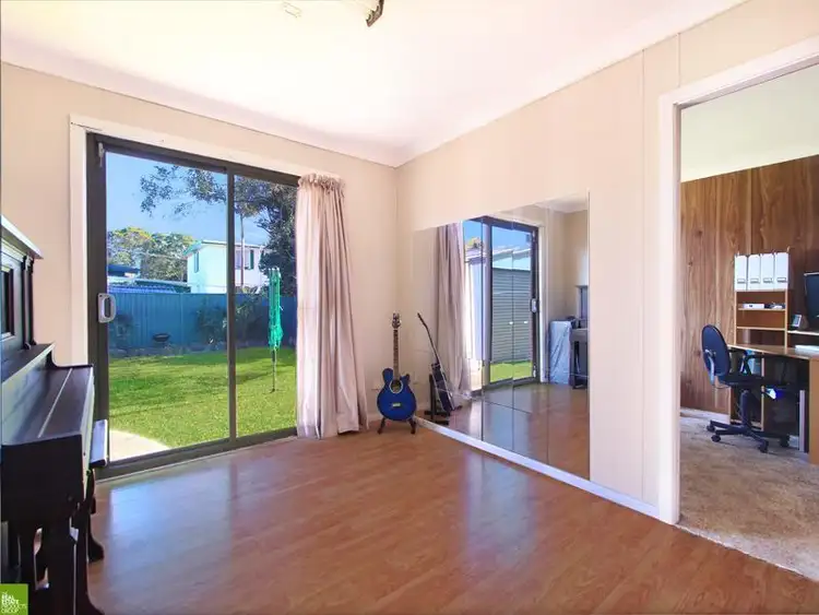 Sixth view of Homely house listing, 32 Bingara  Avenue, Dapto NSW 2530