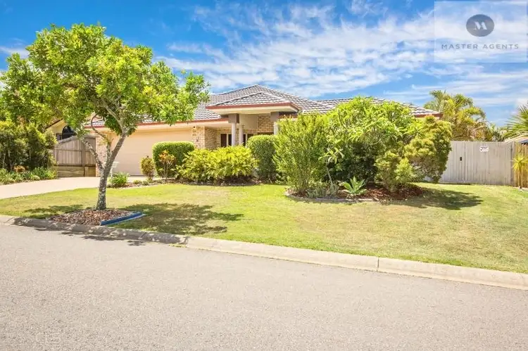 6 Seaforth  Street, Sandstone Point QLD 4511