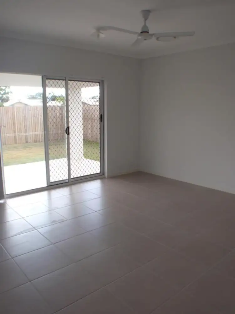 Fourth view of Homely house listing, 7 Sandon  Place, Kelso QLD 4815