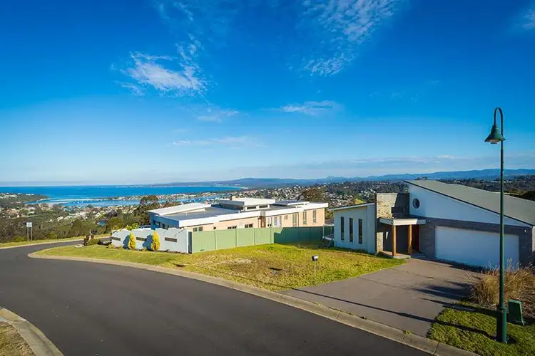 Fifth view of Homely house listing, 43 The Crest, Mirador NSW 2548