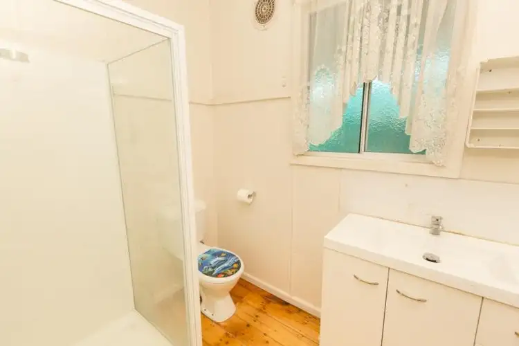 Sixth view of Homely house listing, 86 Eighth  Street, Mildura VIC 3500