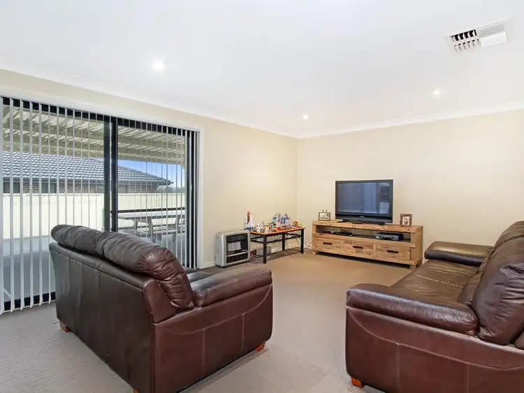 Second view of Homely house listing, 27 Rosella Avenue, Tamworth NSW 2340