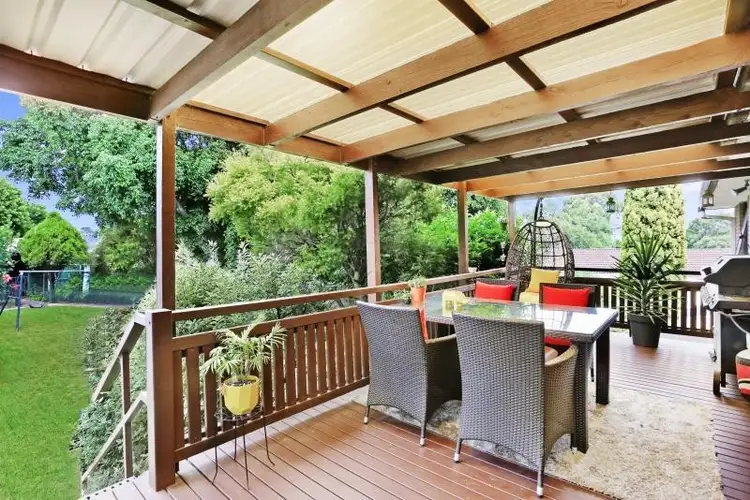 1 Barker  Place, Leumeah NSW 2560