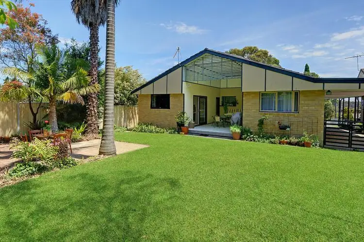 22 Gwandalan Crescent, Berowra NSW 2081