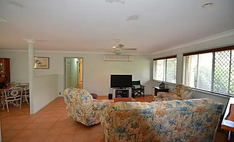 Second view of Homely house listing, 5 JESSIE Close, Thornlands QLD 4164