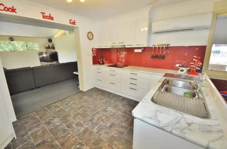 Sixth view of Homely house listing, 12 Lennon  Close, Macksville NSW 2447