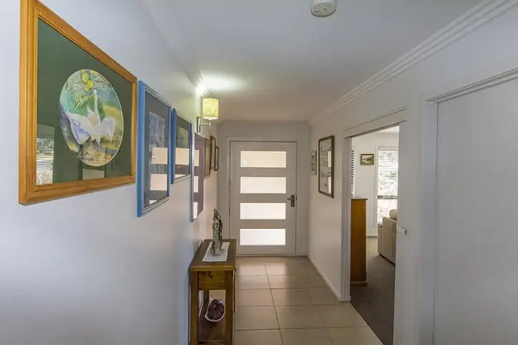 Fourth view of Homely house listing, 9 Oriole Court, Mirador NSW 2548