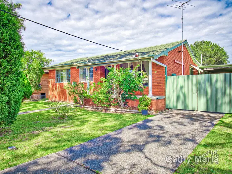 24 Ulooloo Road, Gwandalan NSW 2259