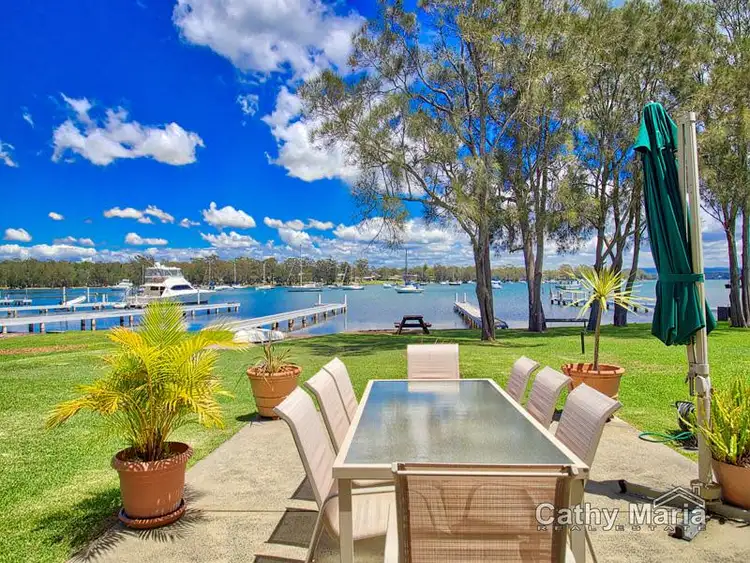 28 Gordon Avenue, Summerland Point NSW 2259