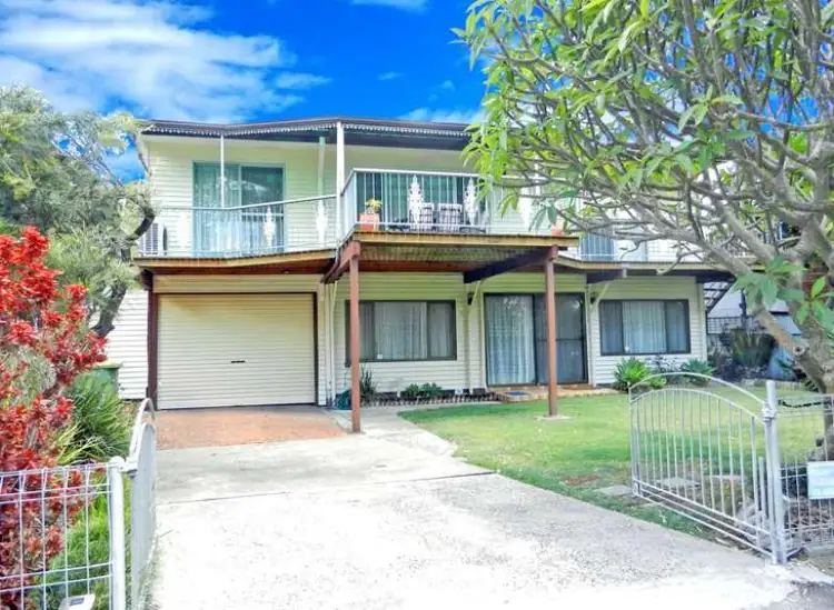 1 Nepean Avenue, Mannering Park NSW 2259