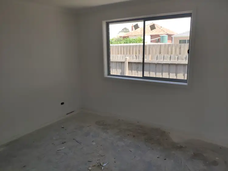 Fifth view of Homely house listing, 2/15 Henry Street, Koo Wee Rup VIC 3981