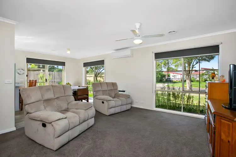 Fourth view of Homely unit listing, 1/14 Gardner Street, Koo Wee Rup VIC 3981