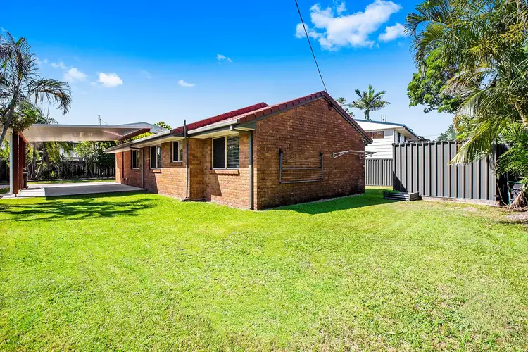 2 Fourth Avenue, Marcoola QLD 4564