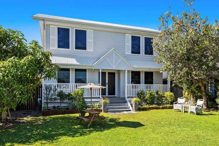 12 Lakedrive Crescent, Marcoola QLD 4564