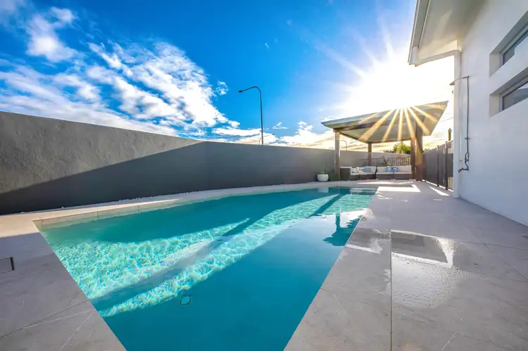 2 Petrie Avenue, Marcoola QLD 4564