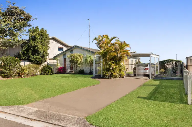 24 Taylor Terrace, Marcoola QLD 4564