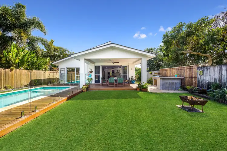 18 Mistral Avenue, Coolum Beach QLD 4573