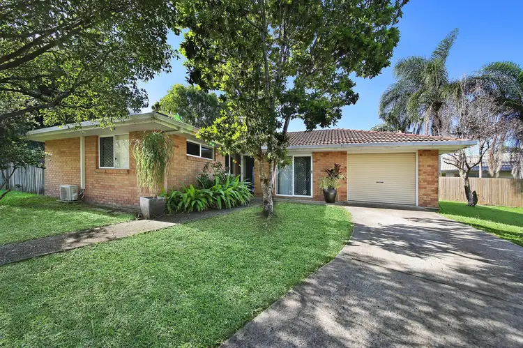 2 Wales Court, Mount Coolum QLD 4573