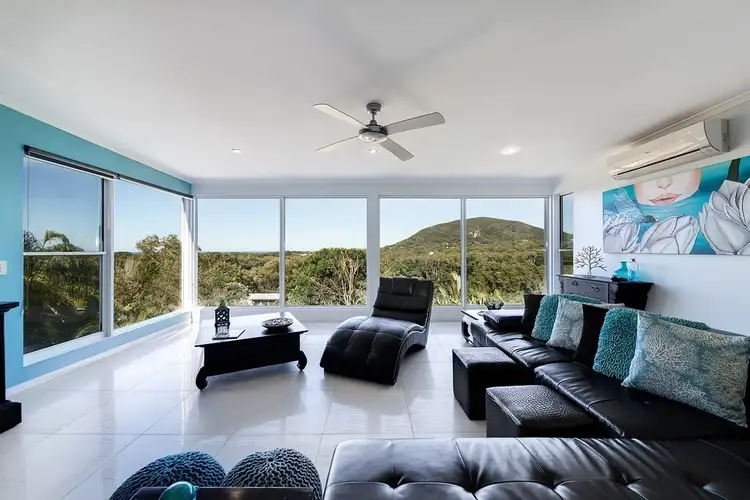 11 Binnea Street, Yaroomba QLD 4573