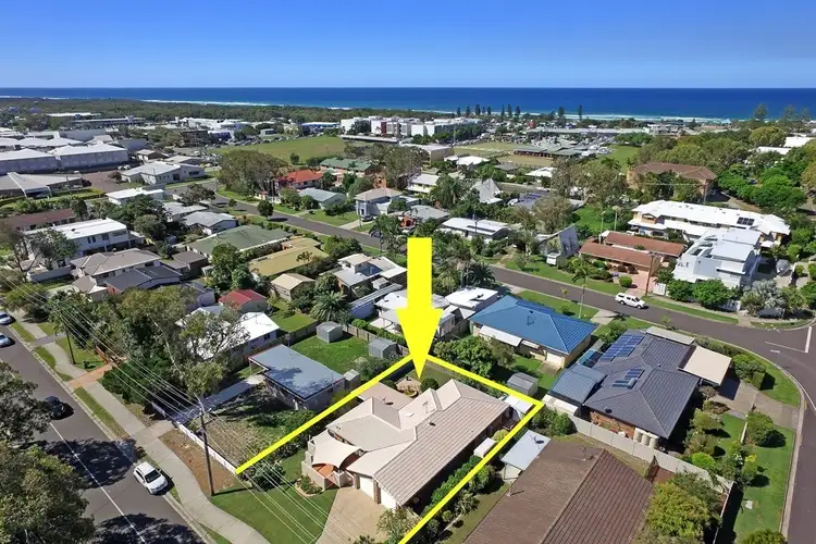 4 Russell Street, Coolum Beach QLD 4573