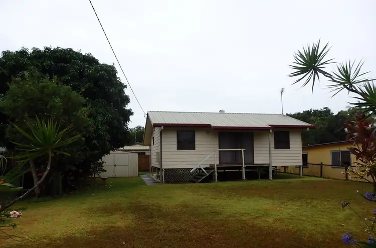 14 Namba Street, Pacific Paradise QLD 4564