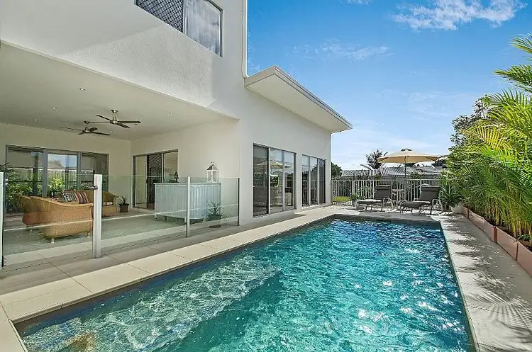 11 Waterline Close, Mount Coolum QLD 4573