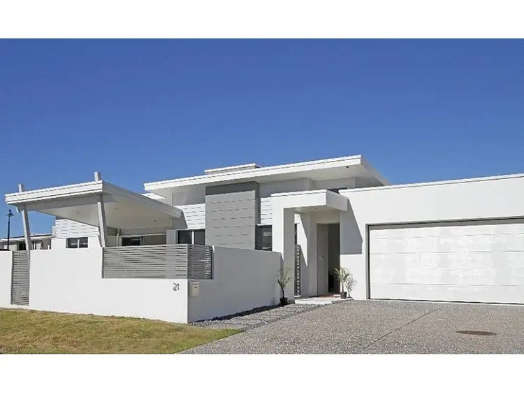 21 Wave Crescent, Mount Coolum QLD 4573