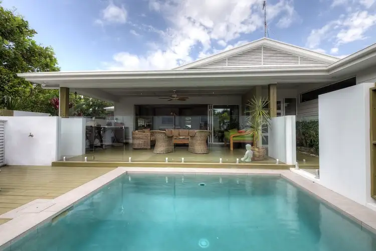 7 Breezeway Street, Mount Coolum QLD 4573