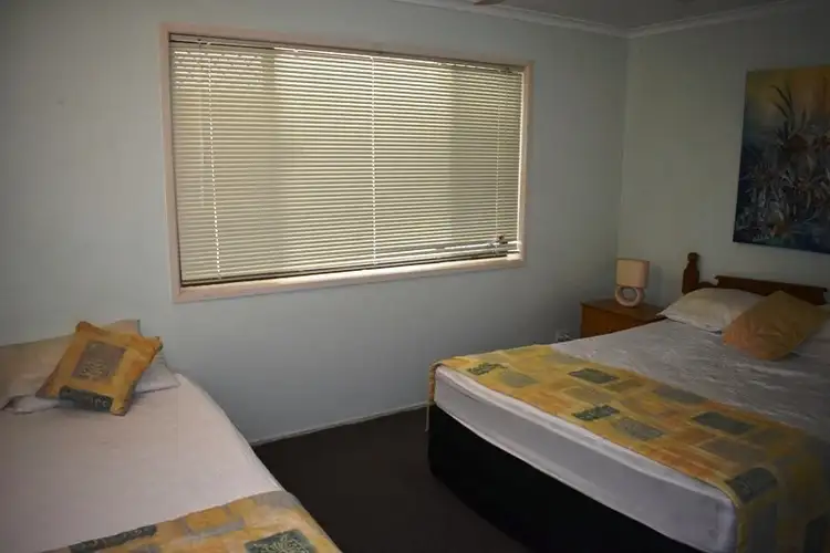 Fifth view of Homely unit listing, 4 Karome Street, Pacific Paradise QLD 4564