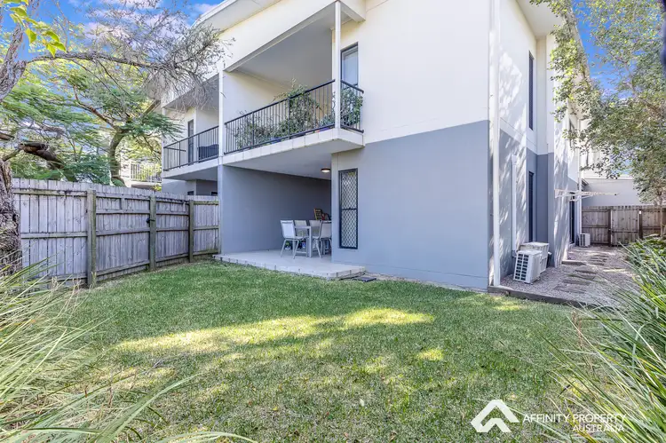 2/40 Lovegrove Street, Zillmere QLD 4034