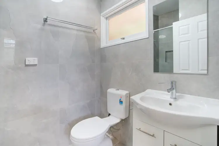 Second view of Homely semi-detached listing, 19B Benaud St, Macgregor QLD 4109