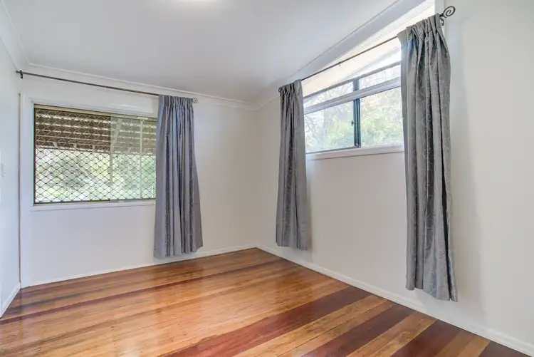 Fifth view of Homely semi-detached listing, 19B Benaud St, Macgregor QLD 4109