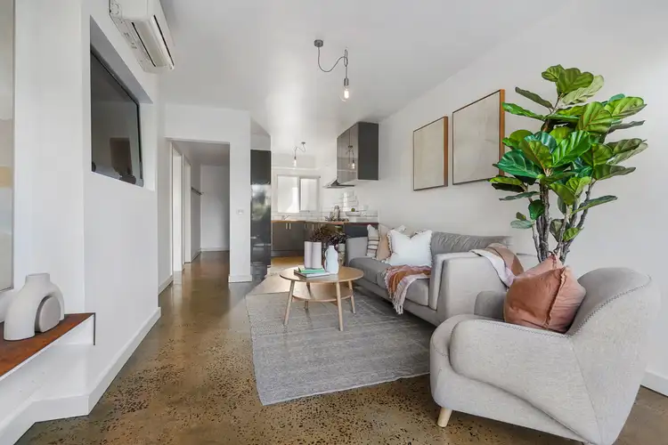 Fourth view of Homely apartment listing, 2/11 McDonald St, Mordialloc VIC 3195