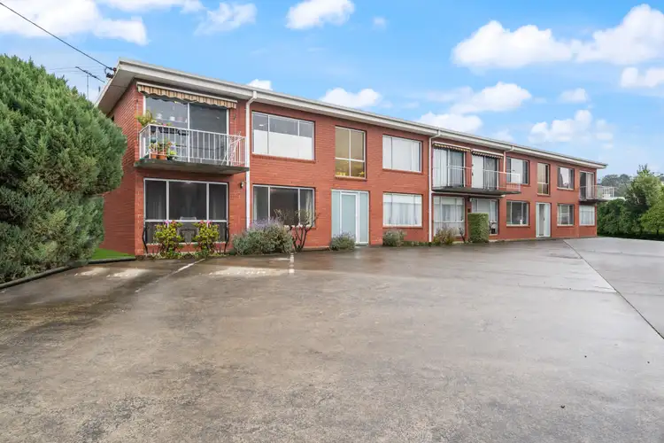 3 Lissadell Ct